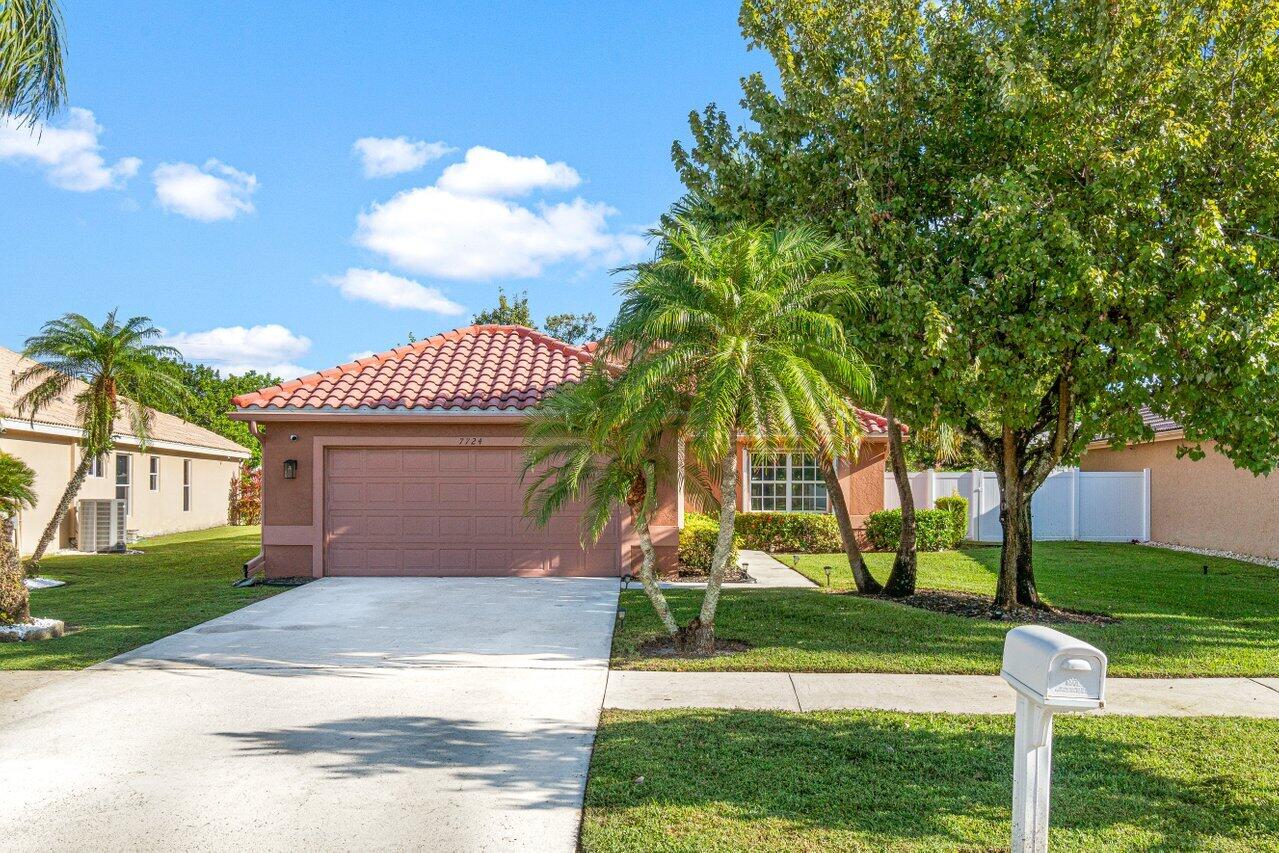 Property for Sale at 7724 Stirling Bridge Boulevard, Delray Beach, Palm Beach County, Florida - Bedrooms: 3 
Bathrooms: 2  - $600,000