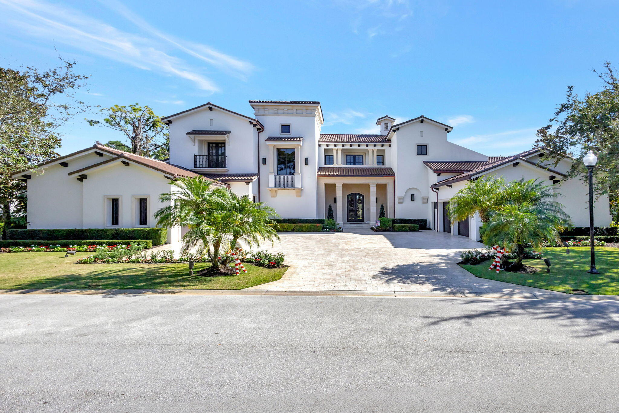 Property for Sale at 135 W Bears Club Drive, Jupiter, Palm Beach County, Florida - Bedrooms: 5 
Bathrooms: 7.5  - $14,500,000