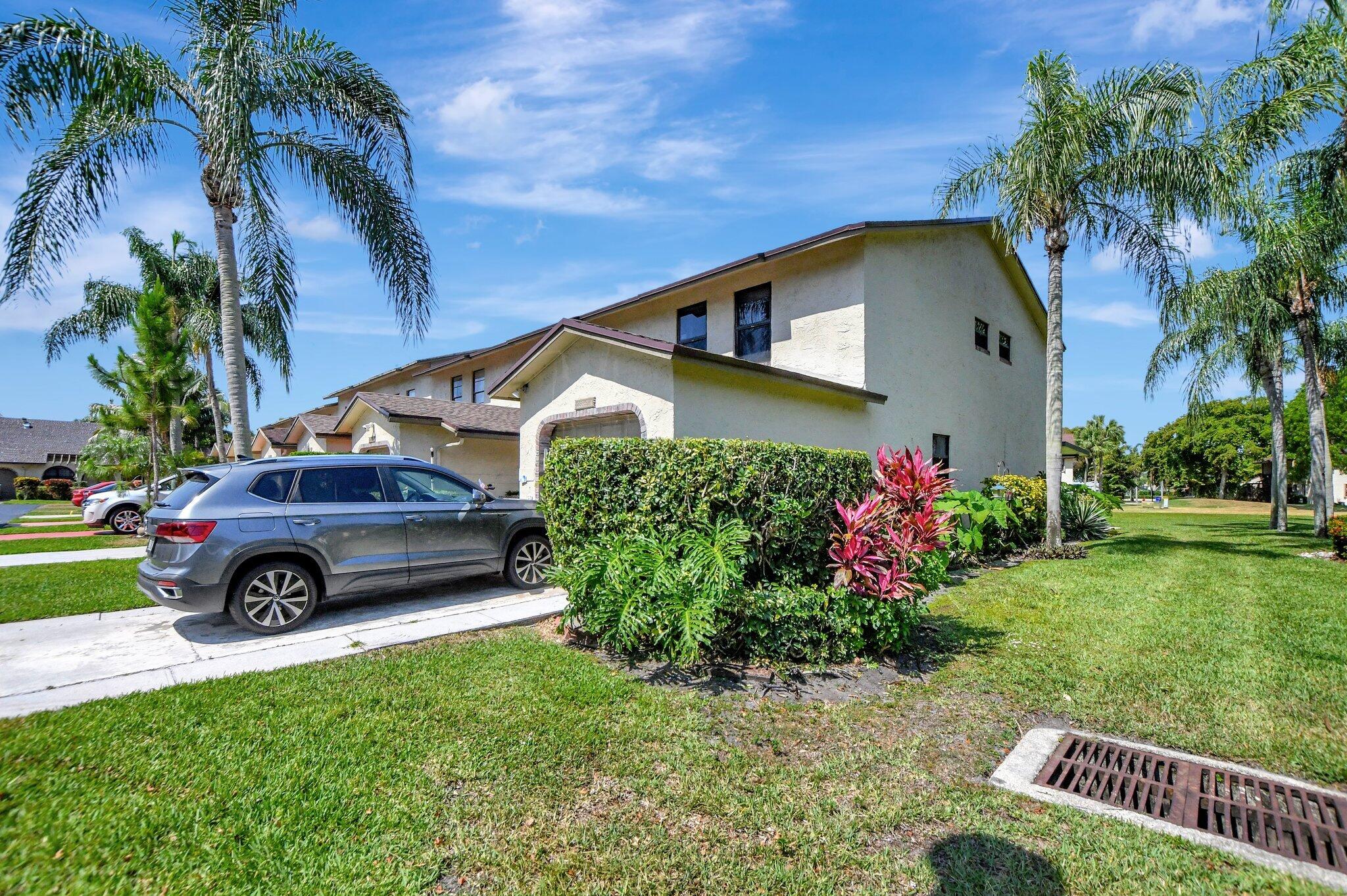 Property for Sale at 23359 Sw 55th Way H, Boca Raton, Palm Beach County, Florida - Bedrooms: 3 
Bathrooms: 2.5  - $527,500