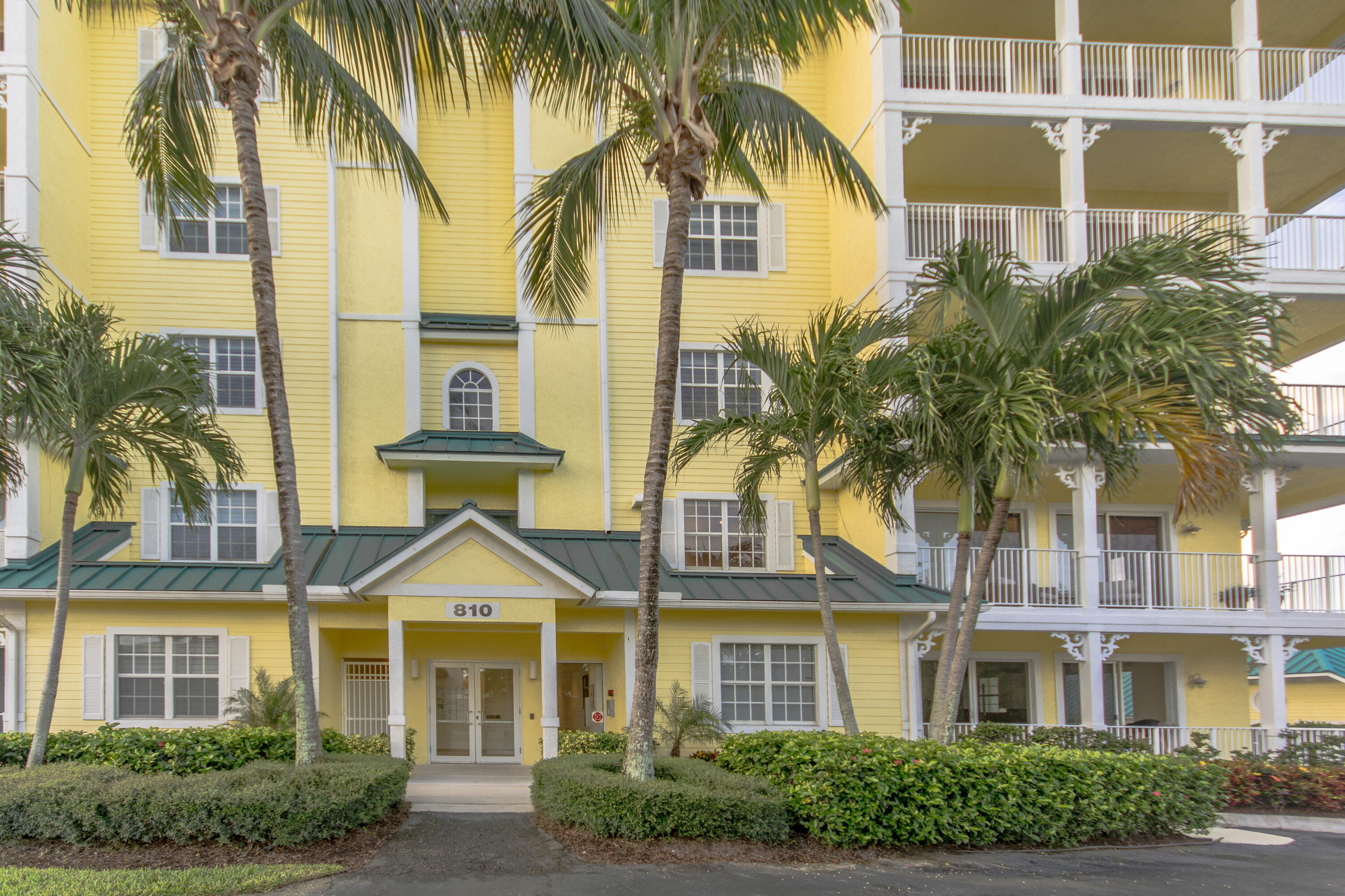 810 Juno Ocean Walk Apt 102, Juno Beach, Palm Beach County, Florida - 2 Bedrooms  
2.5 Bathrooms - 