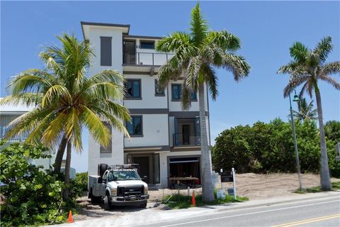 Photo of 422 S Ocean Drive, Hutchinson Island, FL 34949 (MLS # RX-10960323)