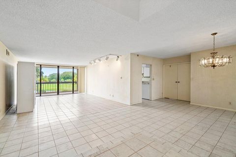 Photo of 1900 Consulate Place #205, West Palm Beach, FL 33401 (MLS # RX-11129556)
