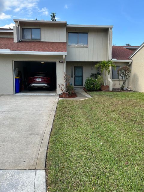 Photo of 1679 SW Crossing Circle, Palm City, FL 34990 (MLS # RX-11118398)
