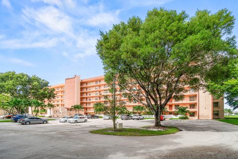 Photo of 14623 Bonaire Boulevard #110, Delray Beach, FL 33446 (MLS # RX-11128552)