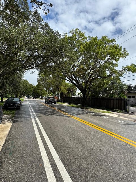Photo of 3621 Riverland Road, Fort Lauderdale, FL 33312 (MLS # RX-11129178)