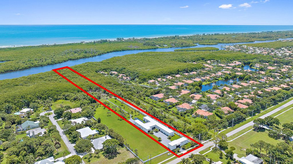 Photo of 9741 SE Gomez Avenue, Hobe Sound, FL 33455 (MLS # RX-11098636)