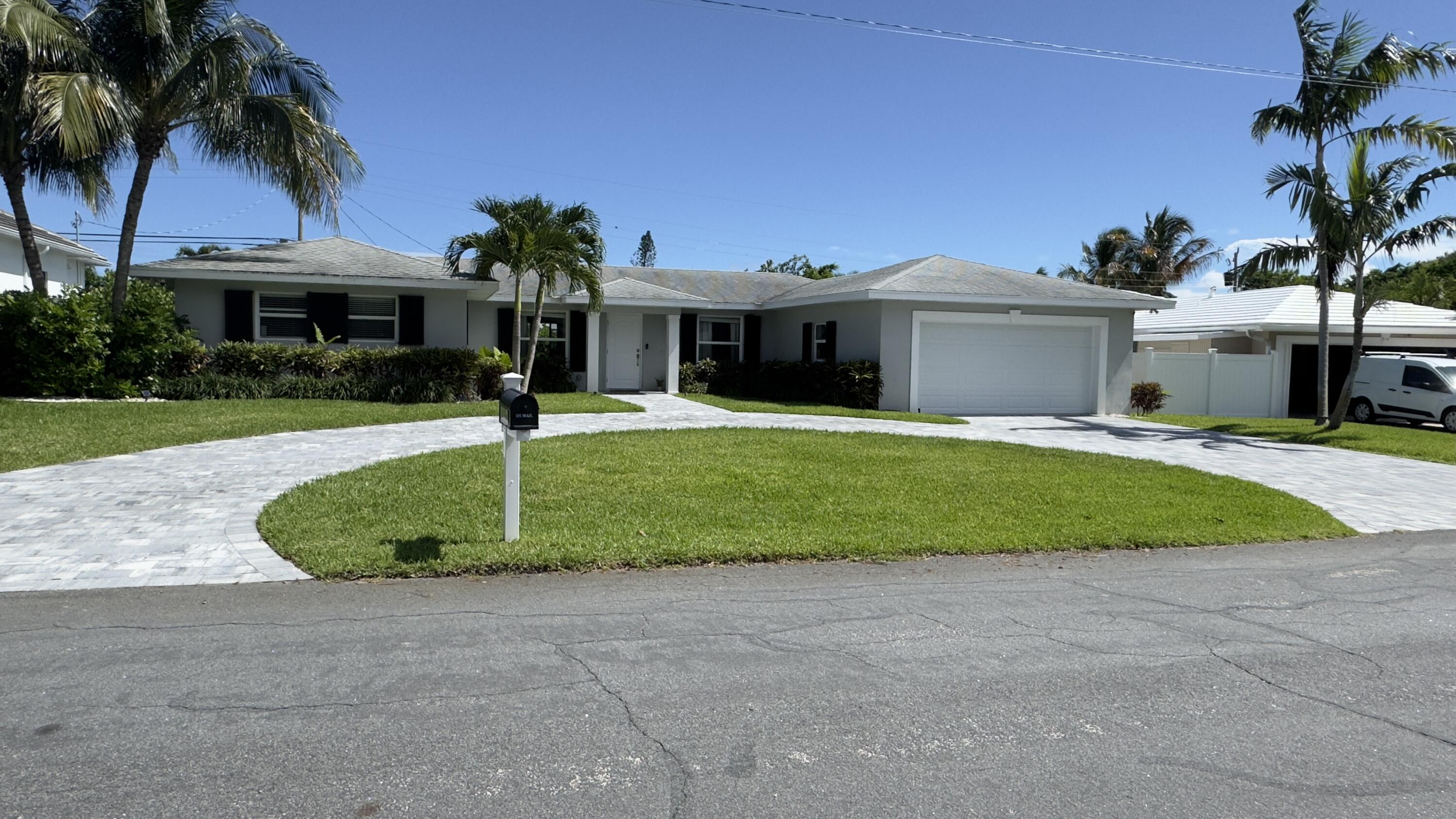 Property for Sale at 906 Sw 28th Avenue, Boynton Beach, Palm Beach County, Florida - Bedrooms: 3 
Bathrooms: 2.5  - $1,050,000