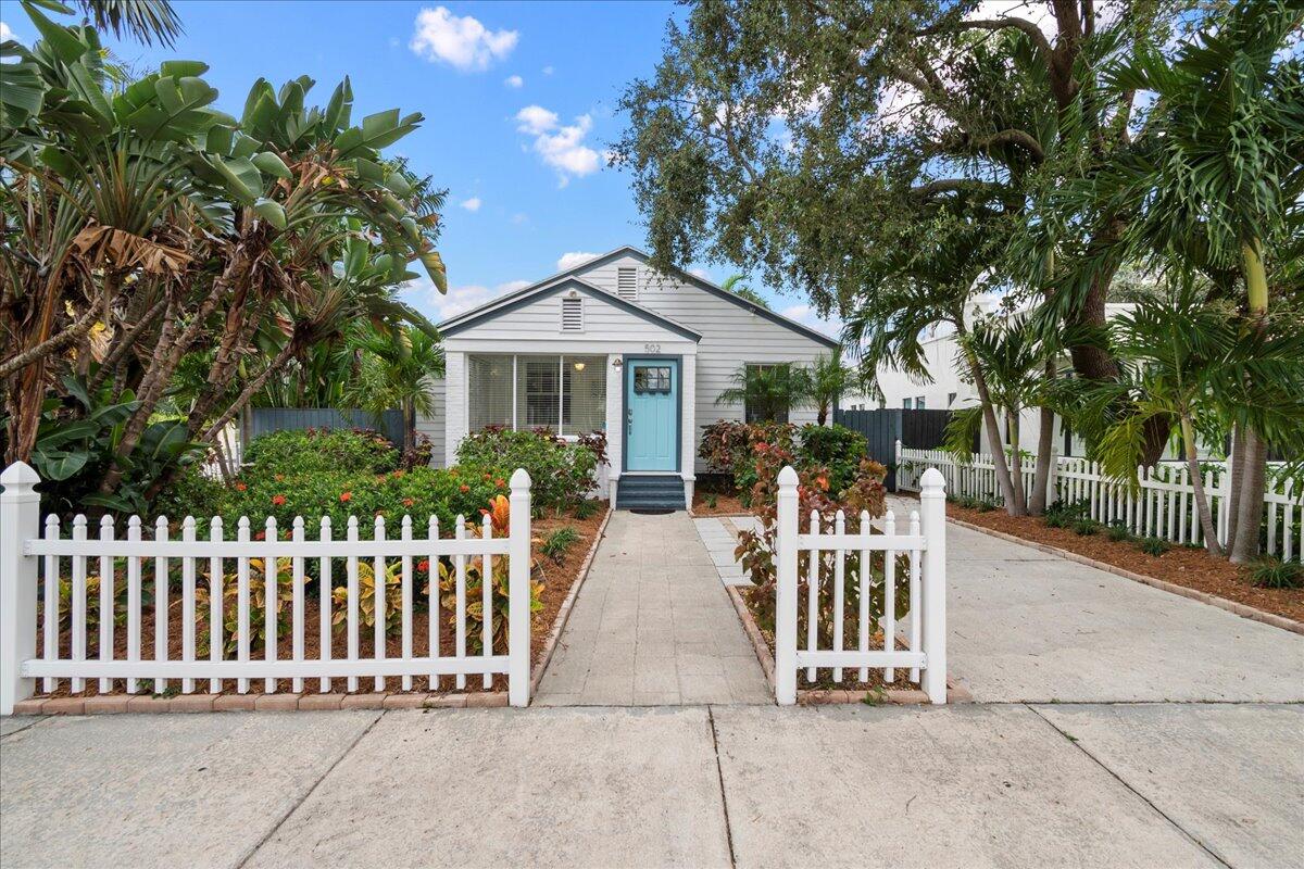 Property for Sale at 502 39th Street, West Palm Beach, Palm Beach County, Florida - Bedrooms: 3 
Bathrooms: 2  - $649,000