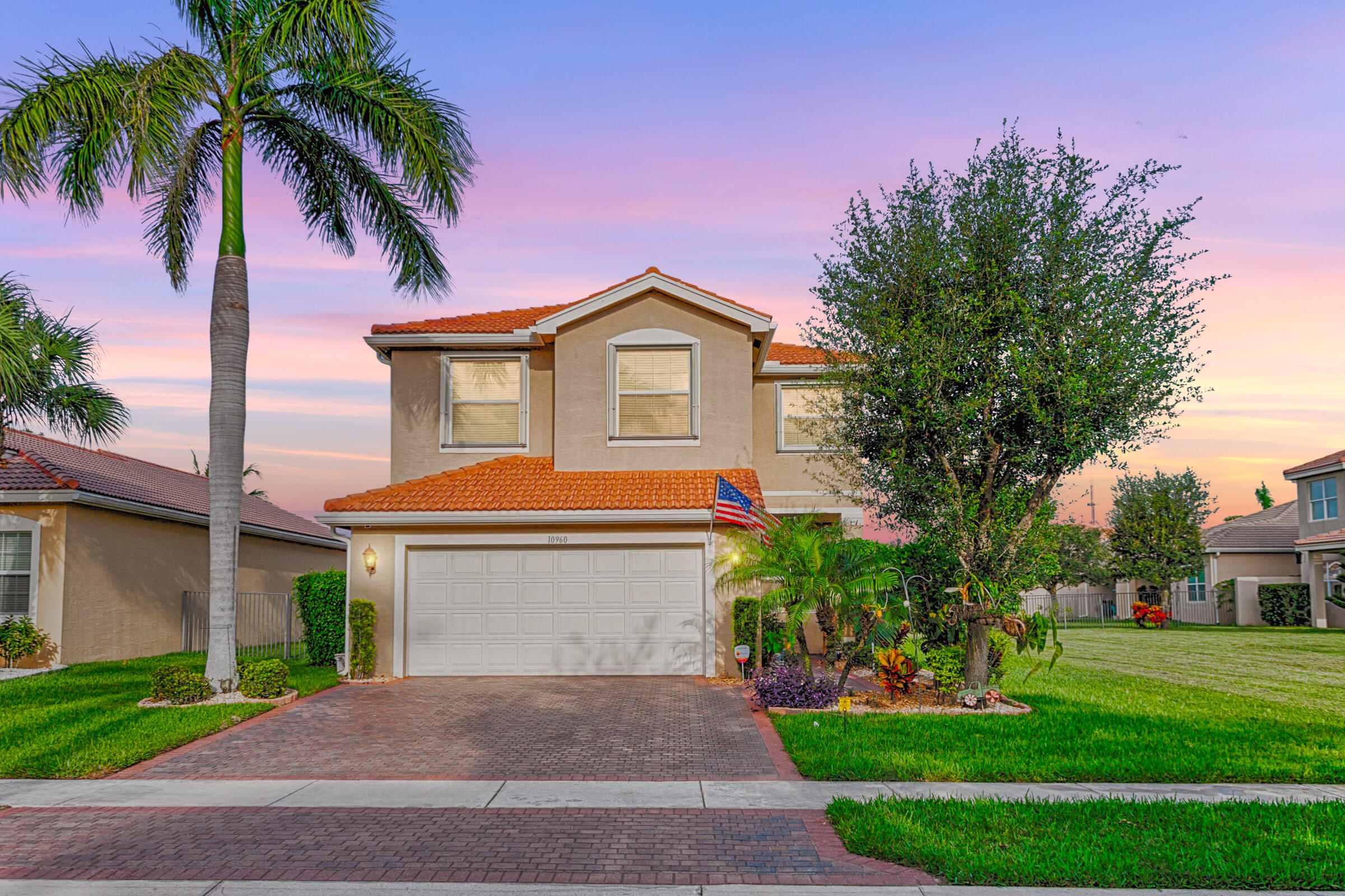 Property for Sale at 10960 Bitternut Hickory Lane, Boynton Beach, Palm Beach County, Florida - Bedrooms: 4 
Bathrooms: 2.5  - $614,800