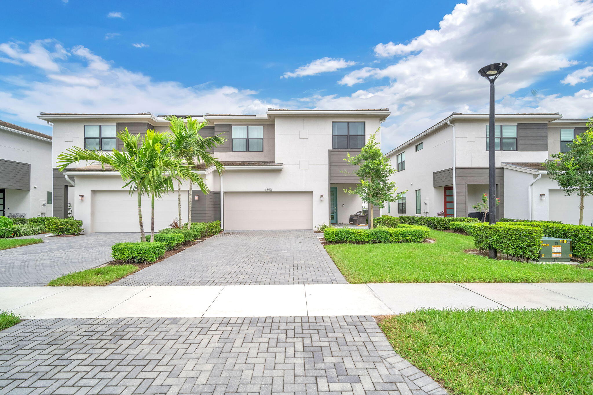 4390 Arcturus Lane, Lake Worth, Palm Beach County, Florida - 3 Bedrooms  
2.5 Bathrooms - 