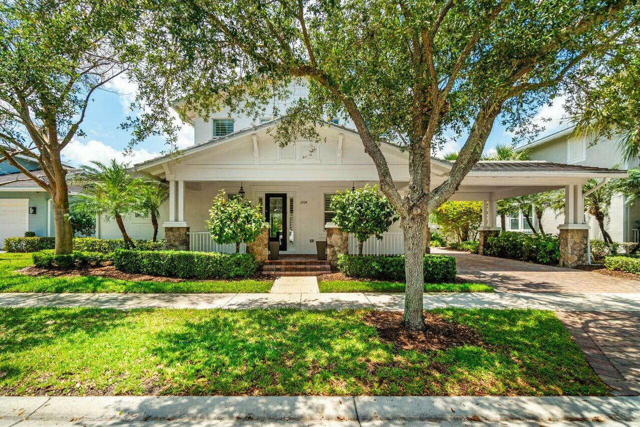 2724 Wymberly Drive, Jupiter, Palm Beach County, Florida - 4 Bedrooms  
3.5 Bathrooms - 