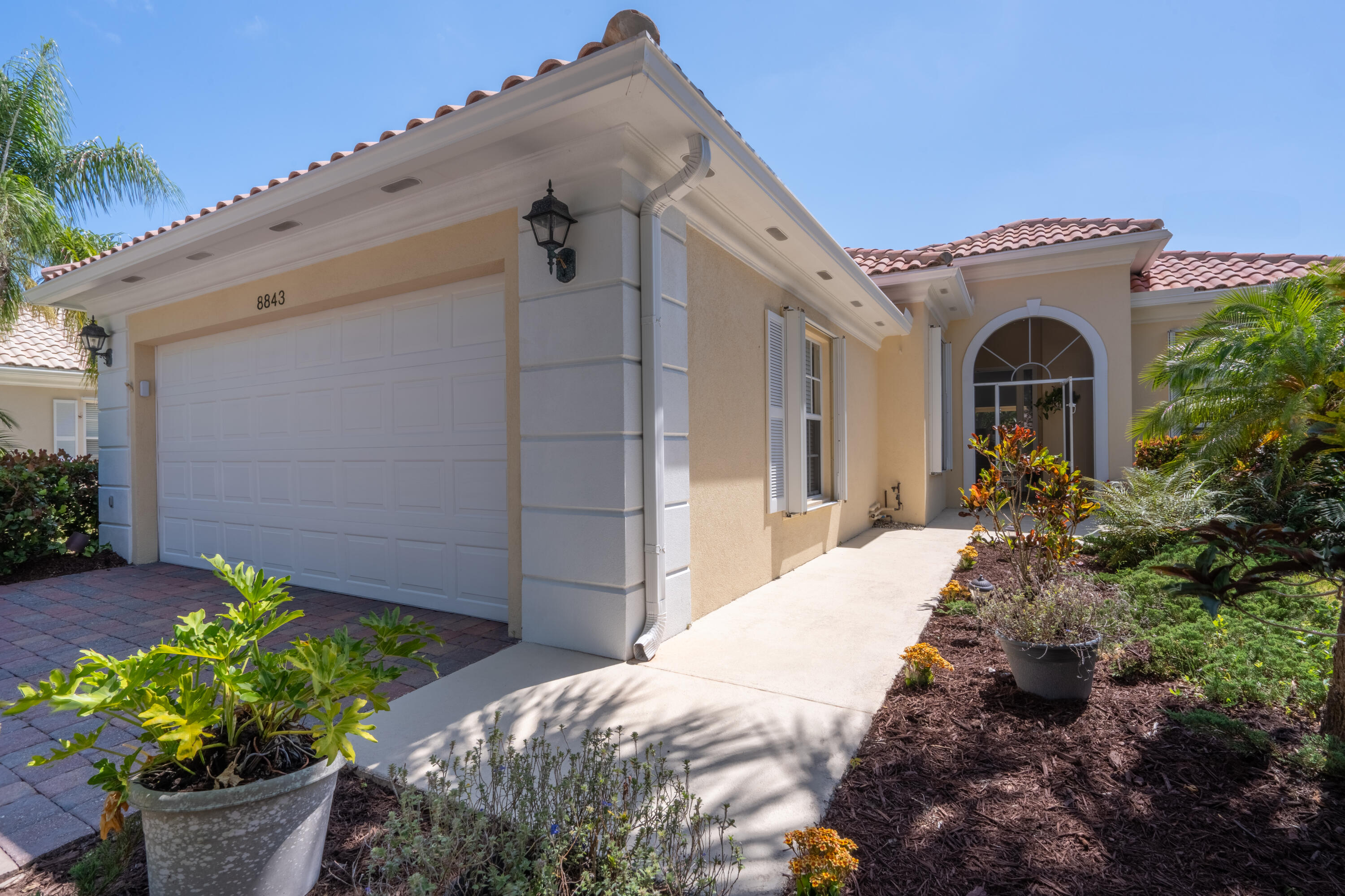 Property for Sale at 8843 Oldham Way, Palm Beach Gardens, Palm Beach County, Florida - Bedrooms: 4 
Bathrooms: 3  - $720,000