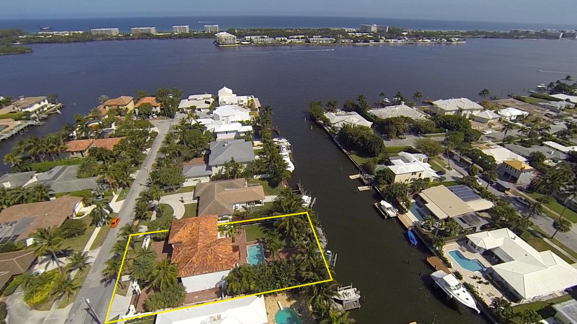 Photo 1 of 25 Harbor Drive, Lake Worth, Florida, $1,850,000, Web #: 10201810