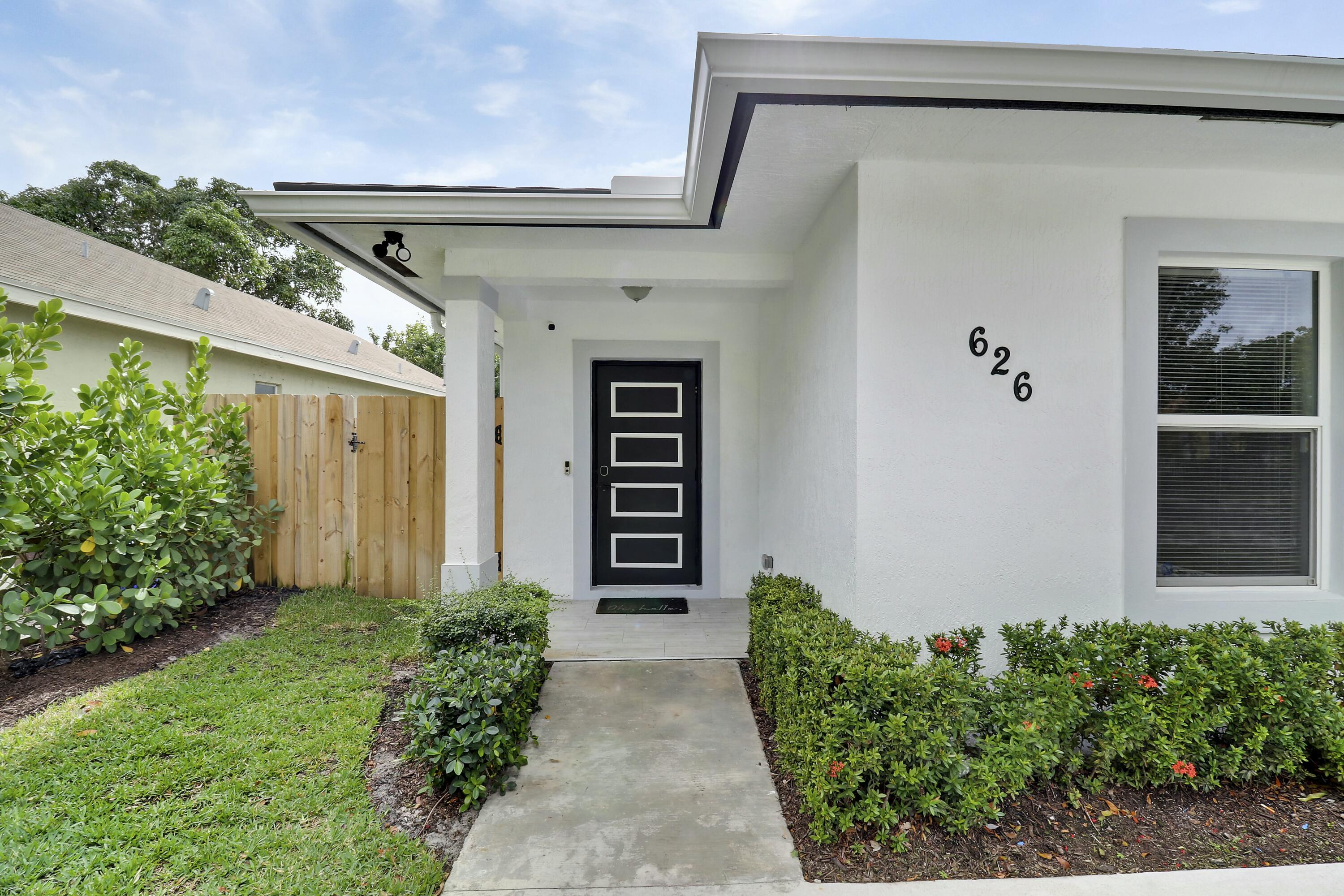 Property for Sale at 626 33rd Street, West Palm Beach, Palm Beach County, Florida - Bedrooms: 4 
Bathrooms: 2  - $699,900