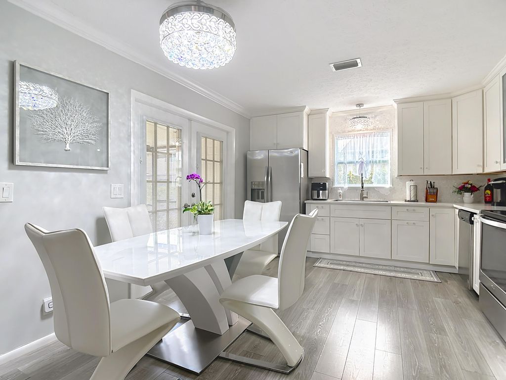 Photo of 7382 SE Concord Place, Hobe Sound, FL 33455 (MLS # RX-11097856)