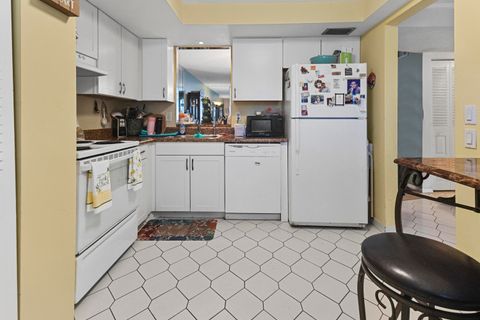 Tiny photo for 1470 NW 80th Avenue #204, Margate, FL 33063 (MLS # RX-11118213)