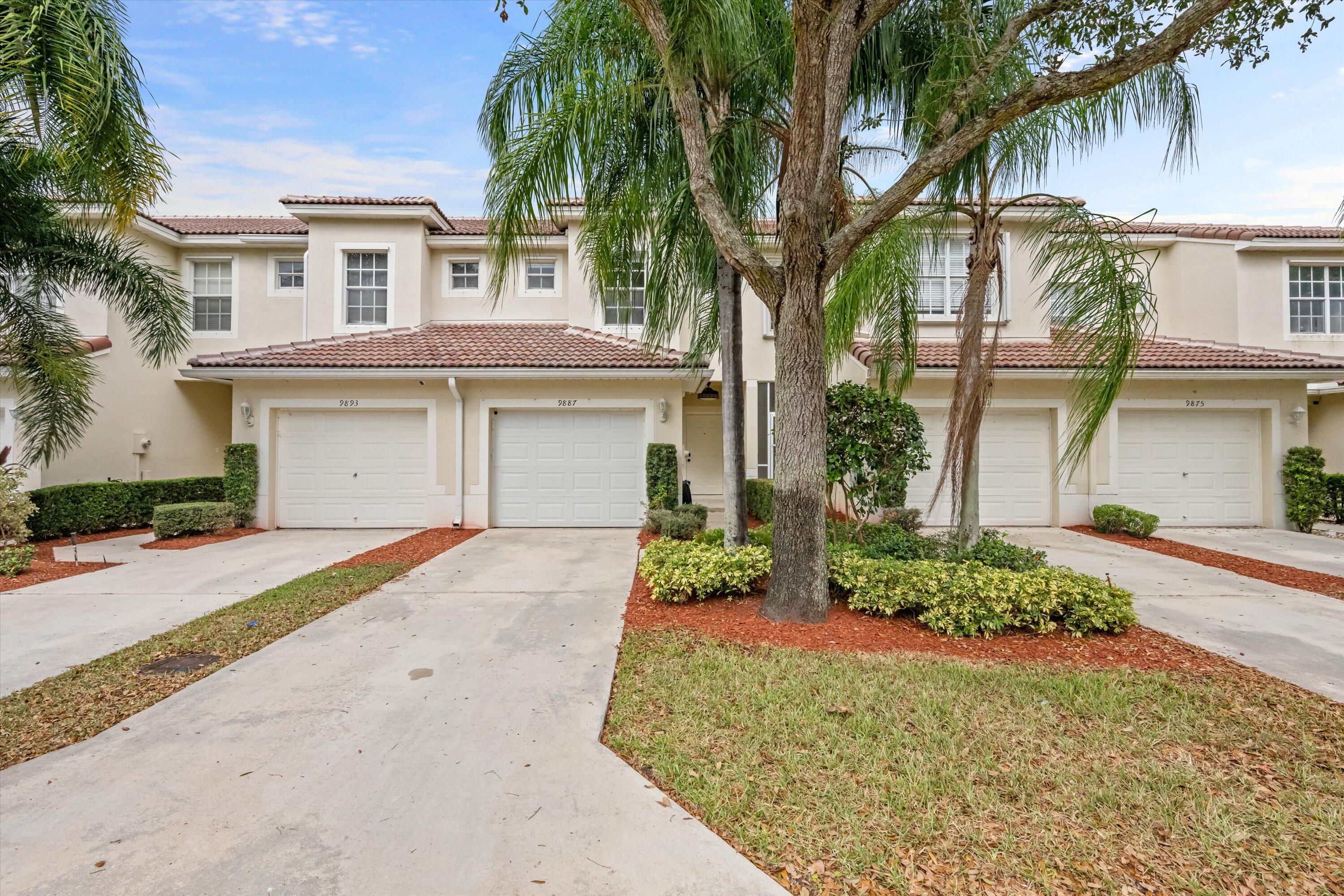 9887 Porta Leona Lane, Boynton Beach, Palm Beach County, Florida - 2 Bedrooms  
2.5 Bathrooms - 