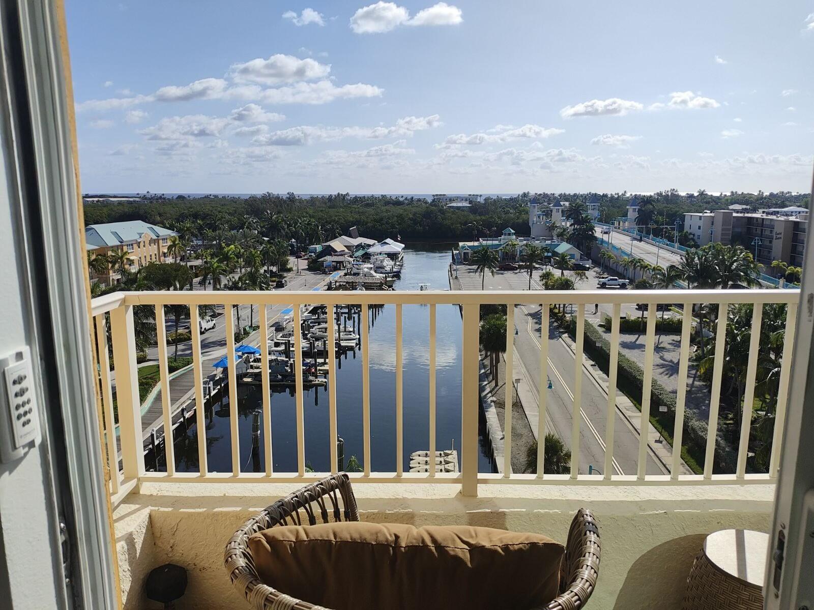 100 Ne 6th Street 704, Boynton Beach, Palm Beach County, Florida - 1 Bedrooms  
1 Bathrooms - 