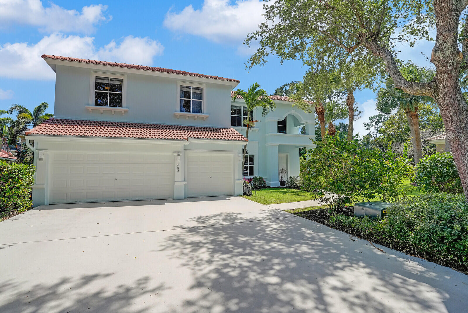 Property for Sale at 403 Mangrove Point, Jupiter, Palm Beach County, Florida - Bedrooms: 6 
Bathrooms: 4  - $1,275,000
