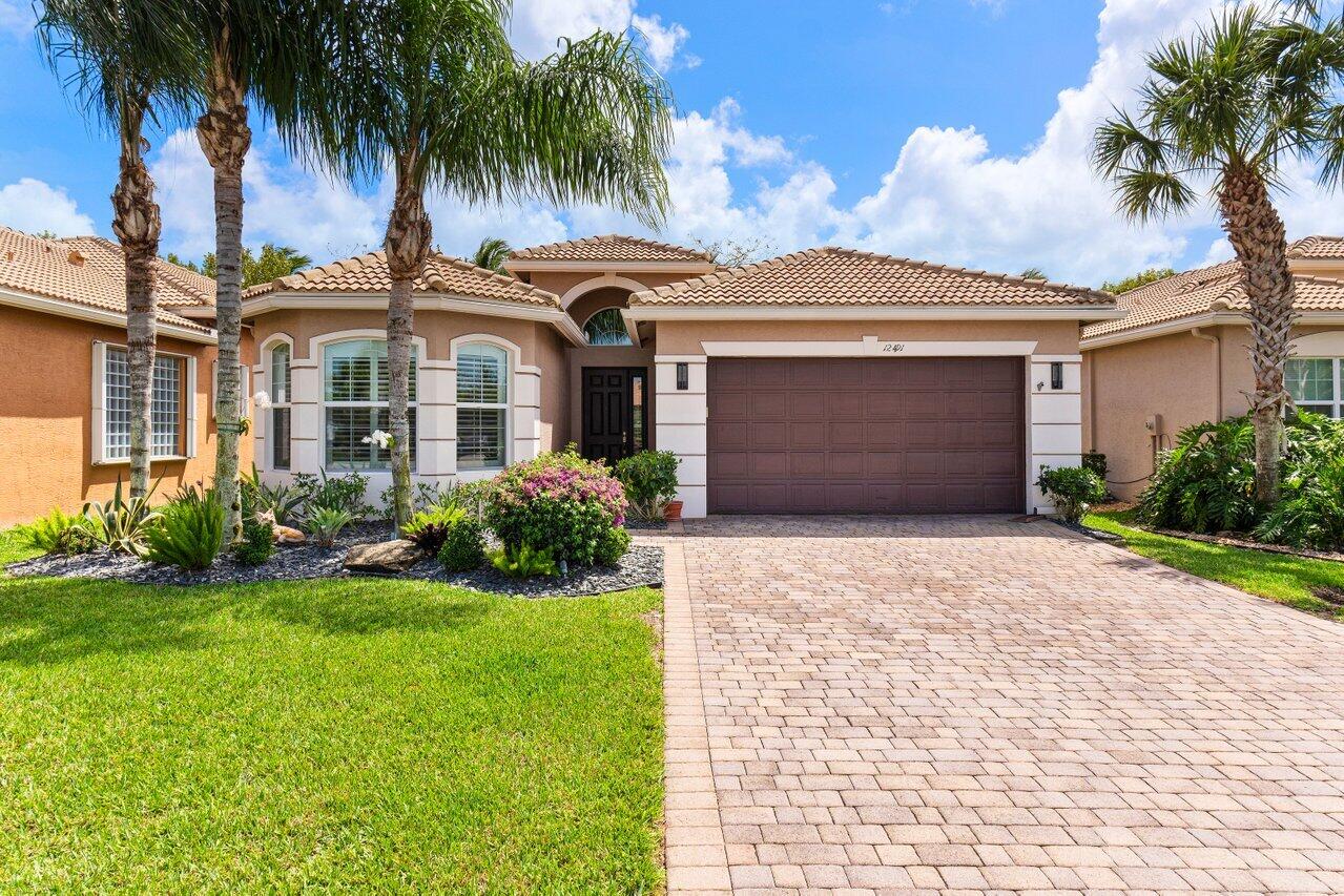 Property for Sale at 12491 Laguna Valley Ter Terrace, Boynton Beach, Palm Beach County, Florida - Bedrooms: 4 
Bathrooms: 2.5  - $825,000