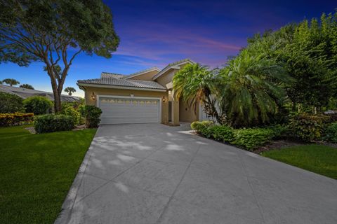 Photo of 17104 Crossgate Drive, Jupiter, FL 33477 (MLS # RX-11128448)