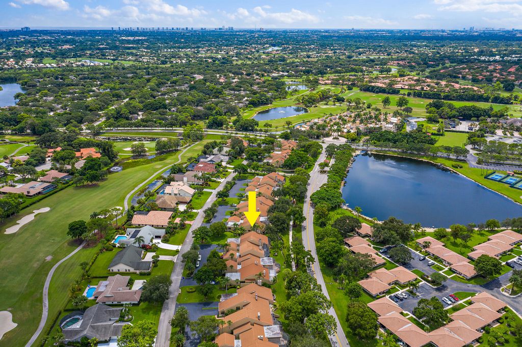 Photo of 49 Balfour Road, Palm Beach Gardens, FL 33418 (MLS # RX-11113048)