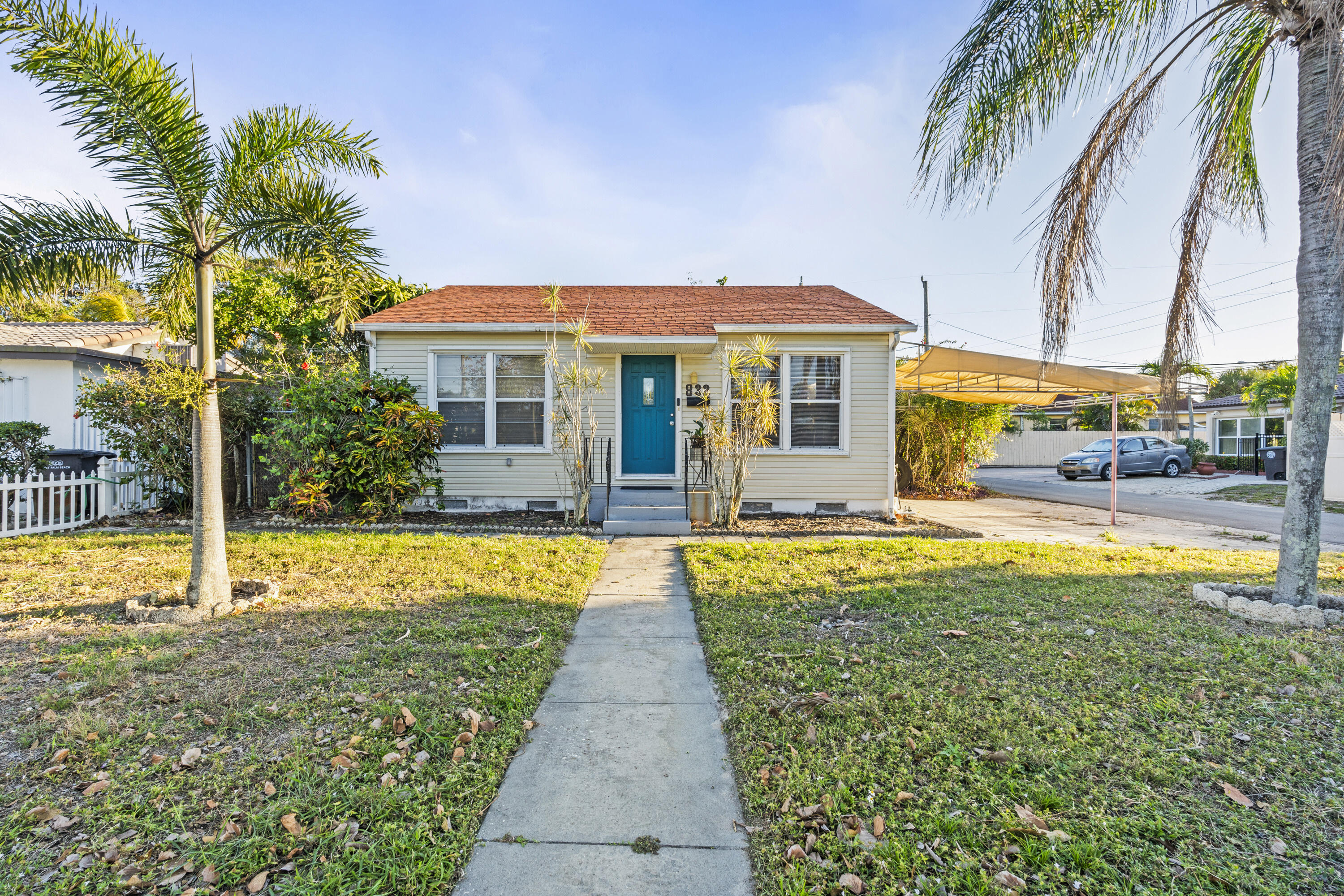Property for Sale at 832 Lytle Street, West Palm Beach, Palm Beach County, Florida - Bedrooms: 2 
Bathrooms: 1  - $385,000
