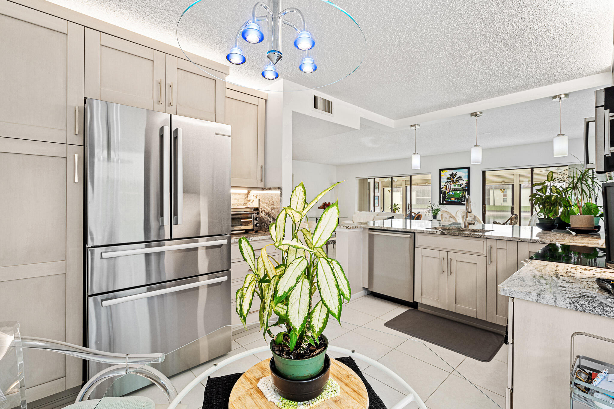 10439 S Circle Lake Drive 102, Boynton Beach, Palm Beach County, Florida - 3 Bedrooms  
2 Bathrooms - 