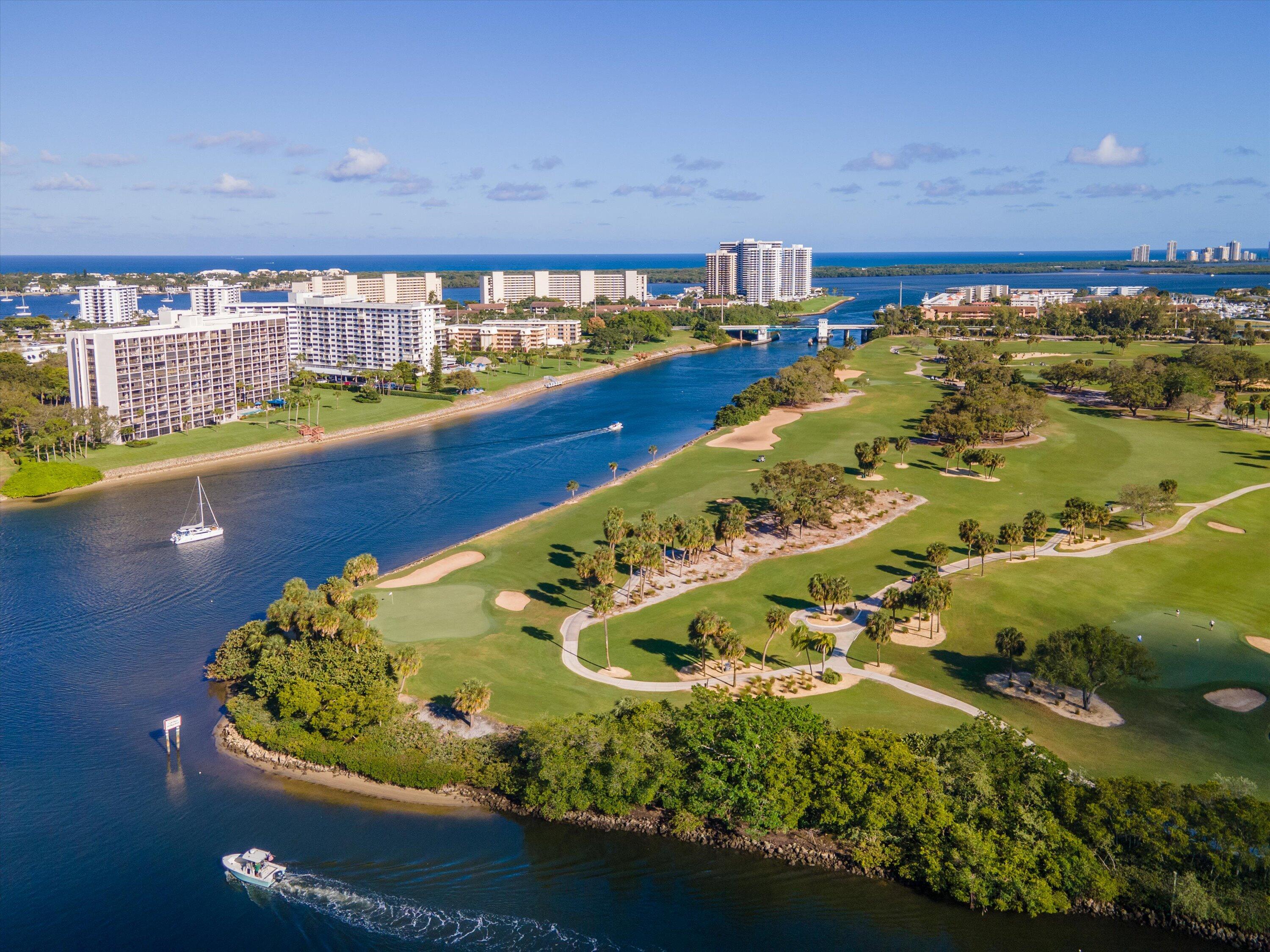 Property for Sale at 336 Golfview Road 916, North Palm Beach, Miami-Dade County, Florida - Bedrooms: 2 
Bathrooms: 2  - $249,900