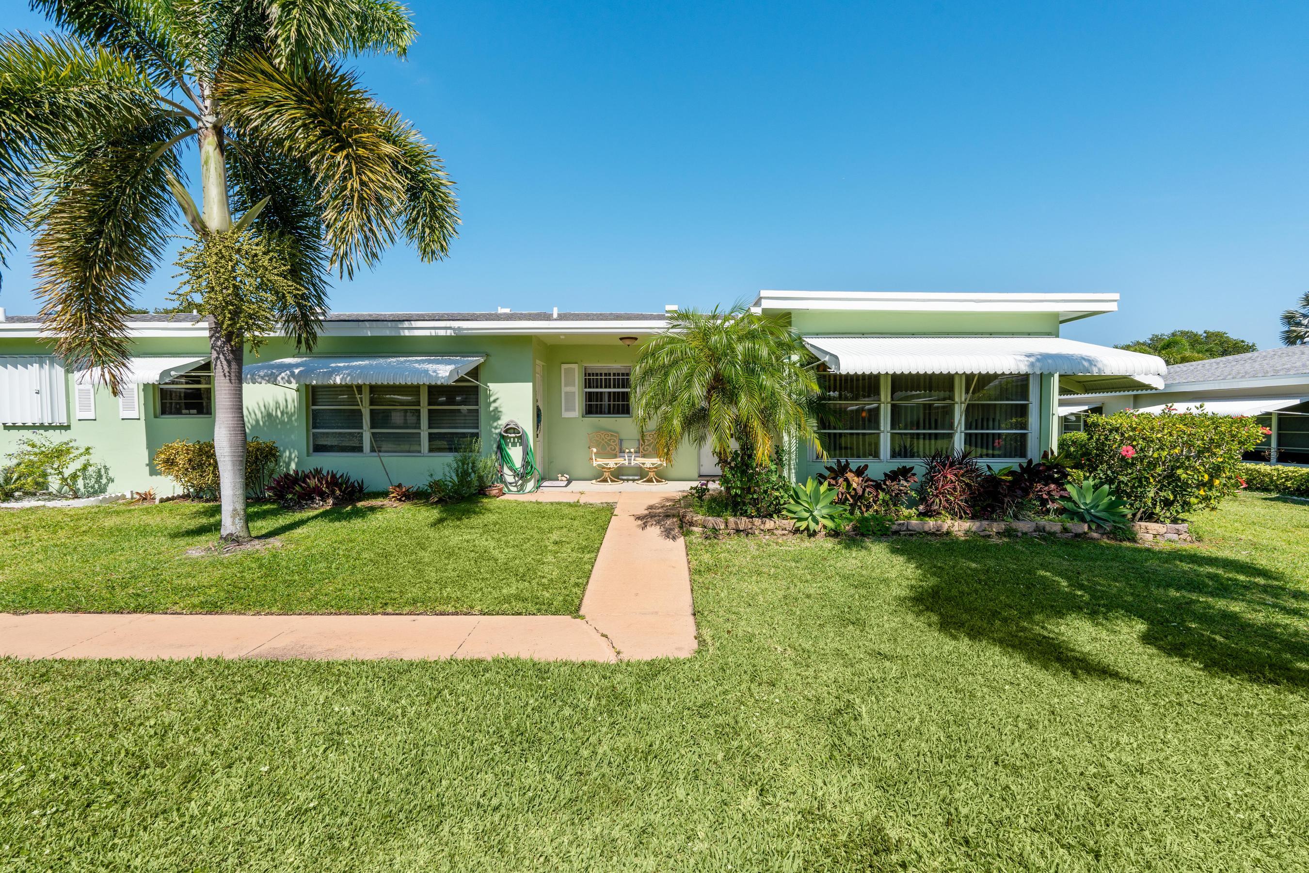 Property for Sale at 201 Bayview Avenue D, Boynton Beach, Palm Beach County, Florida - Bedrooms: 2 
Bathrooms: 2  - $214,900