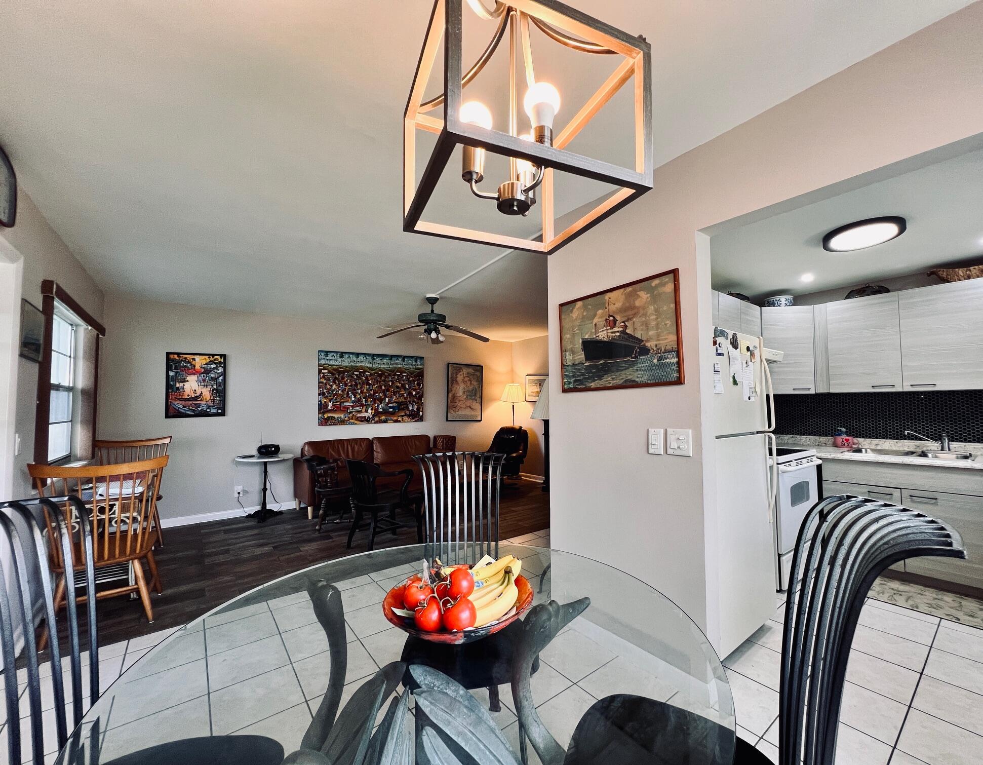 Property for Sale at 104 Cambridge, West Palm Beach, Palm Beach County, Florida - Bedrooms: 2 
Bathrooms: 1.5  - $129,000