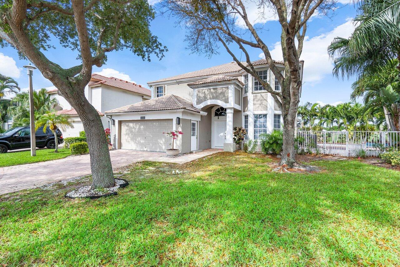 Property for Sale at 1231 Avondale Lane, West Palm Beach, Palm Beach County, Florida - Bedrooms: 5 
Bathrooms: 3  - $865,000