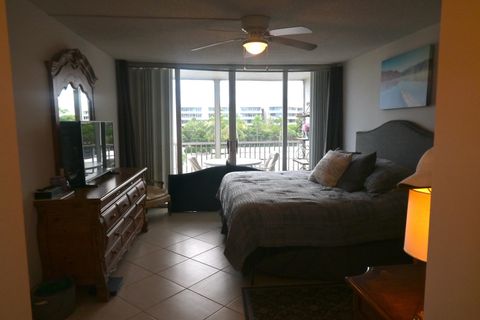 Photo of 1 Harbourside Drive #3505, Delray Beach, FL 33483 (MLS # RX-11129531)