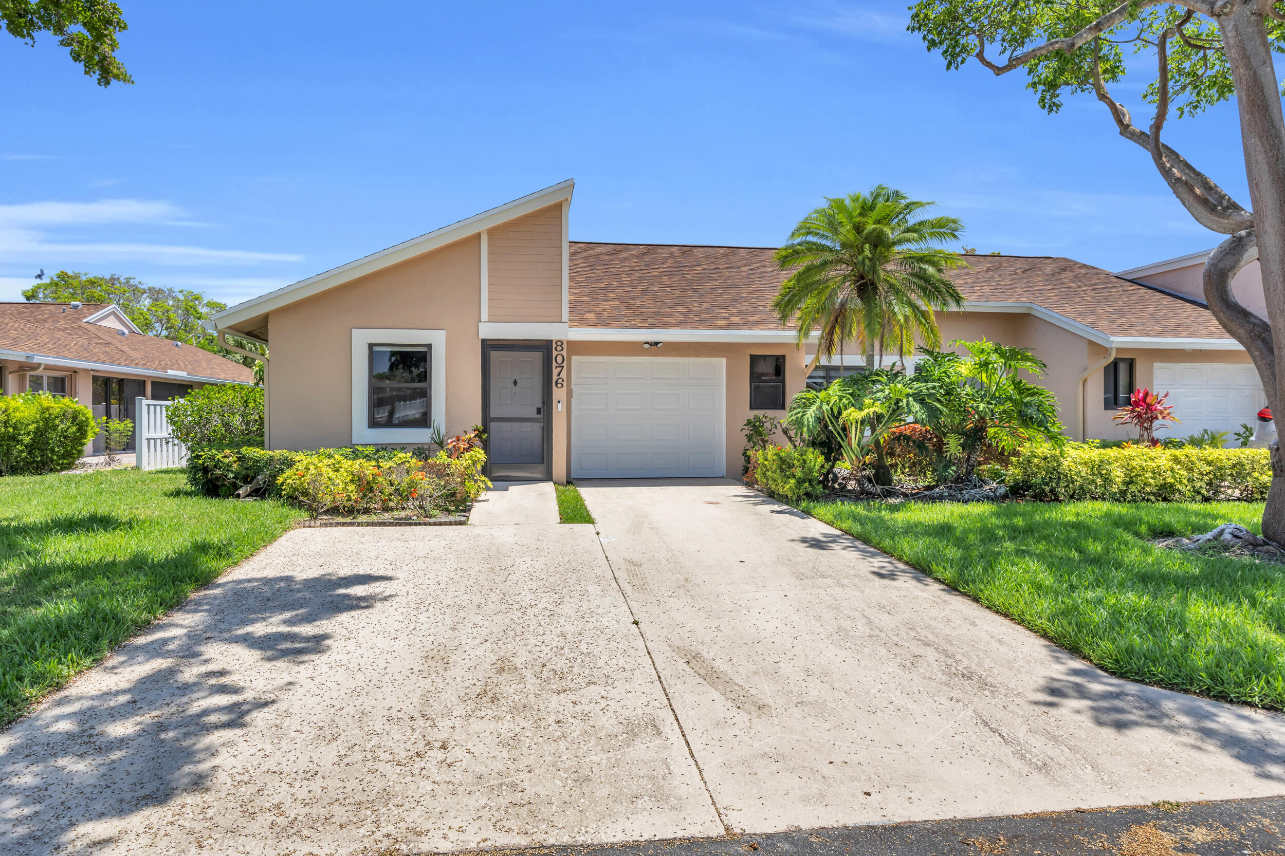 8076 Sweetbriar Way, Boca Raton, Palm Beach County, Florida - 2 Bedrooms  
2 Bathrooms - 
