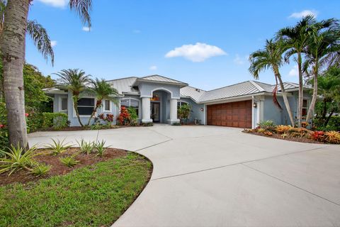 Photo of 4821 SW Lake Grove Circle, Palm City, FL 34990 (MLS # RX-11101984)