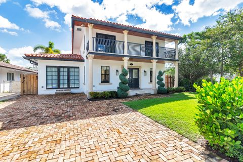 Photo of 254 9th Street, West Palm Beach, FL 33401 (MLS # RX-11129395)