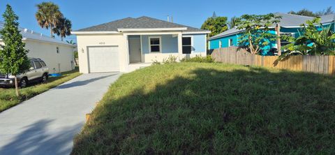 Photo of 4910 SE Jack Avenue, Stuart, FL 34997 (MLS # RX-11118415)