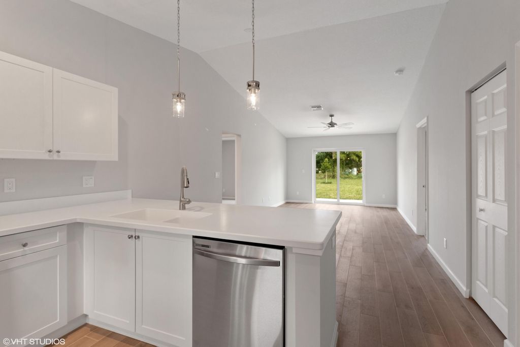 Photo of 4910 SE Jack Avenue, Stuart, FL 34997 (MLS # RX-11118415)