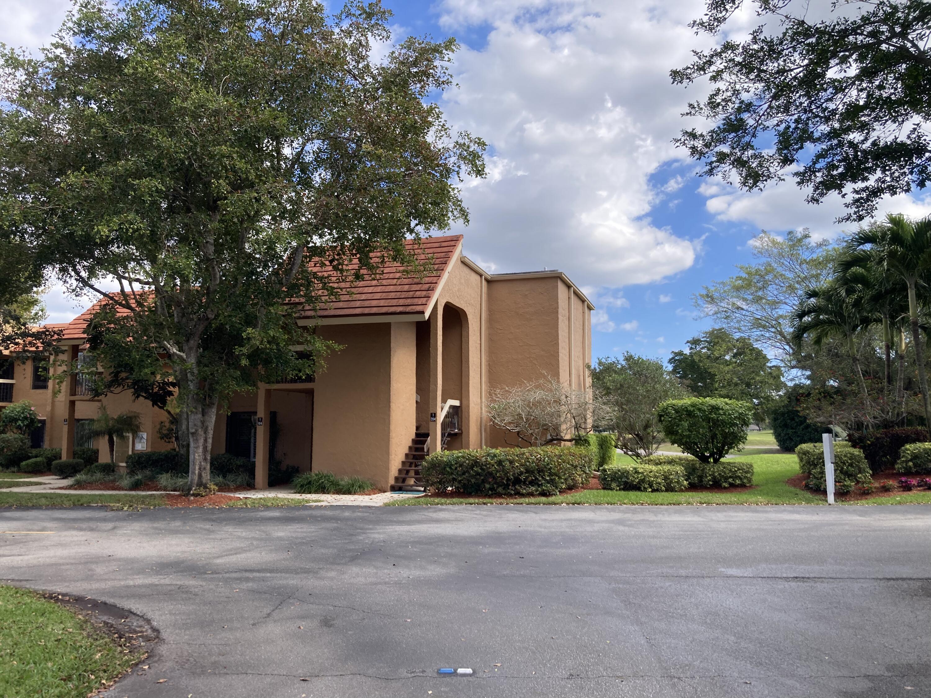 11282 Green Lake Drive 104, Boynton Beach, Palm Beach County, Florida - 2 Bedrooms  
2 Bathrooms - 