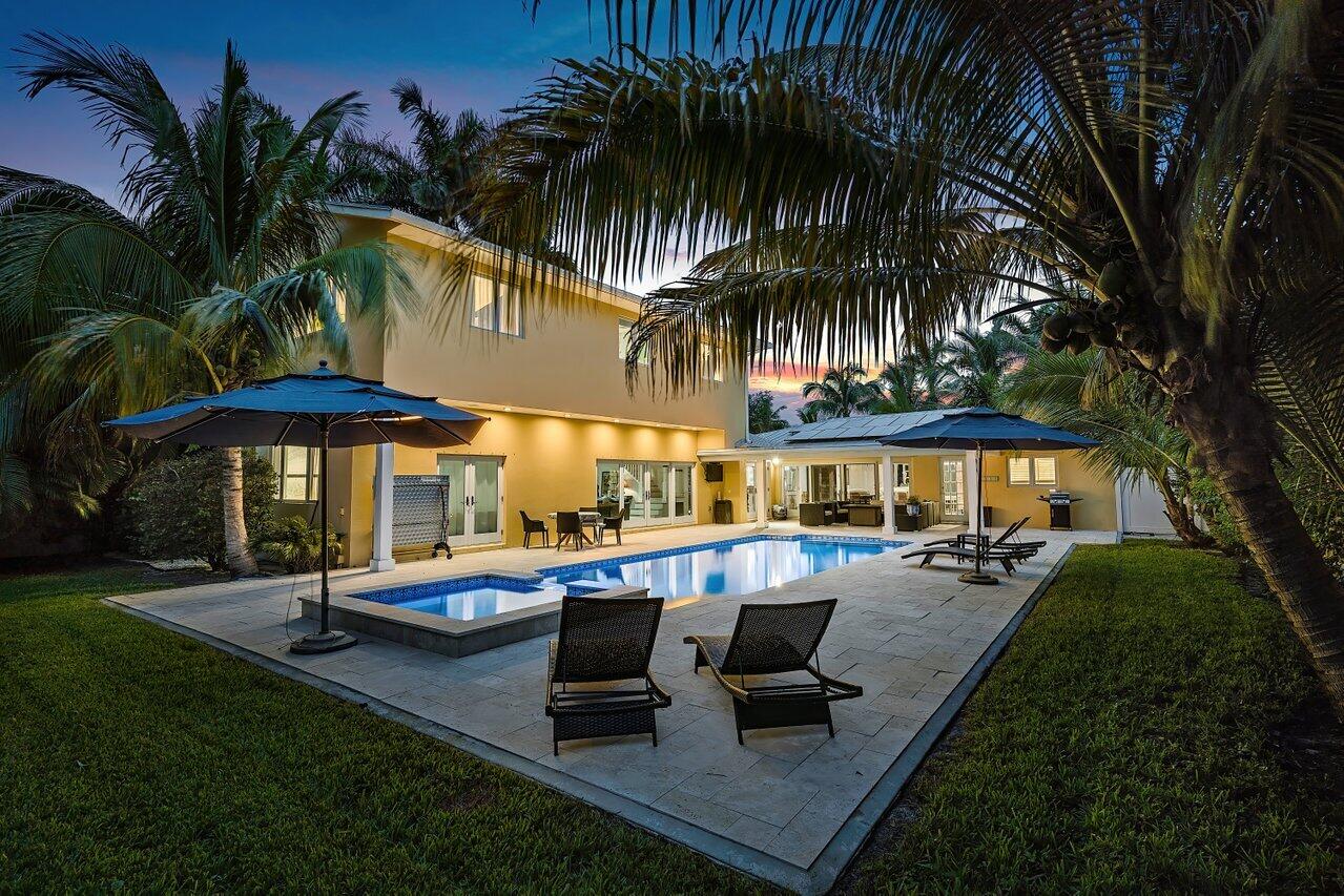 Property for Sale at 310 Nw 18th Street, Delray Beach, Palm Beach County, Florida - Bedrooms: 5 
Bathrooms: 5.5  - $2,995,000