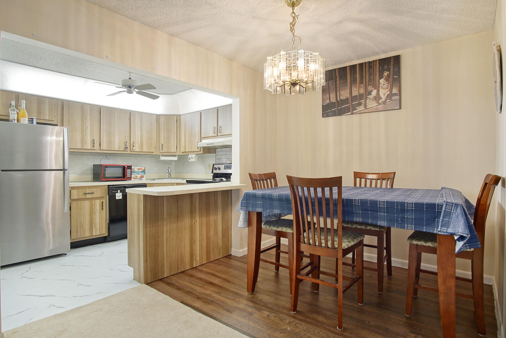 5930 Whispering Pines Way C-2, Greenacres, Palm Beach County, Florida - 2 Bedrooms  
1.5 Bathrooms - 