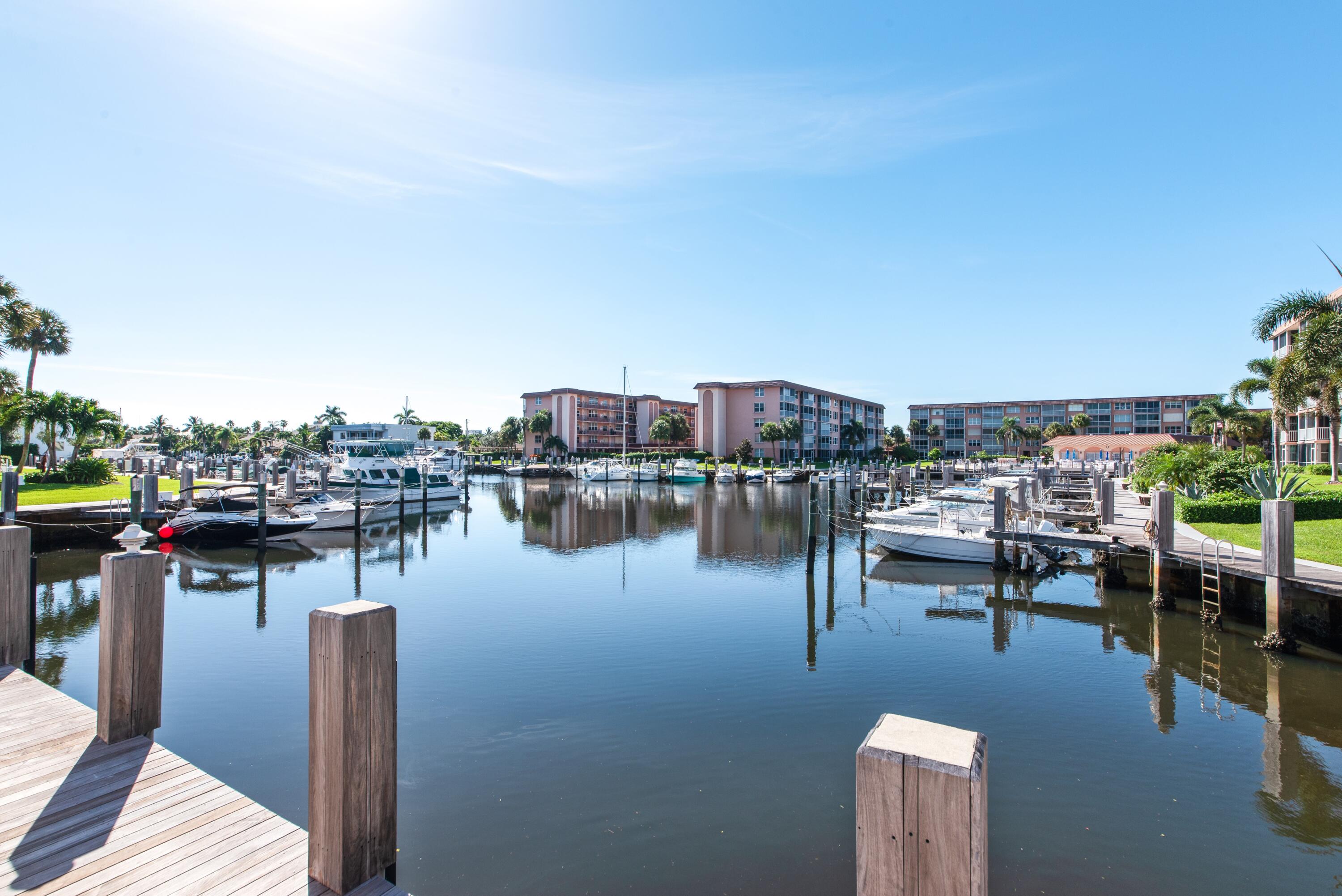 Property for Sale at 911 Gardenia Drive 252, Delray Beach, Palm Beach County, Florida - Bedrooms: 2 
Bathrooms: 2  - $379,000