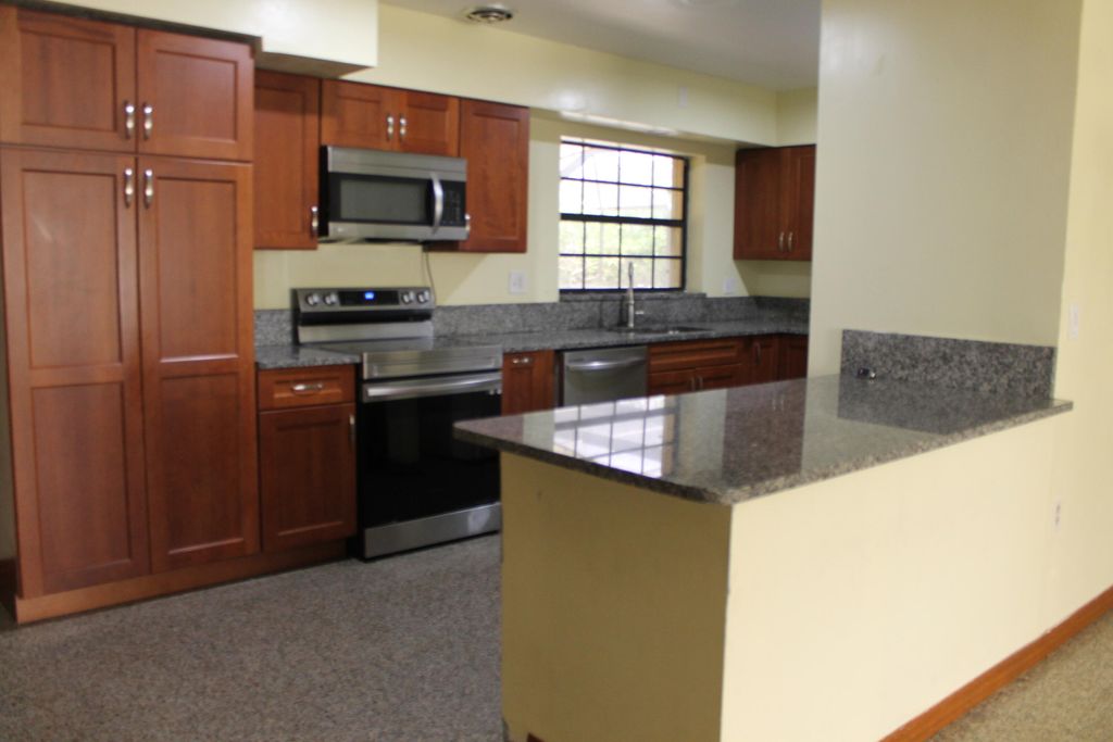 Photo of 1306 S 14th Circle, Fort Pierce, FL 34982 (MLS # RX-10950807)