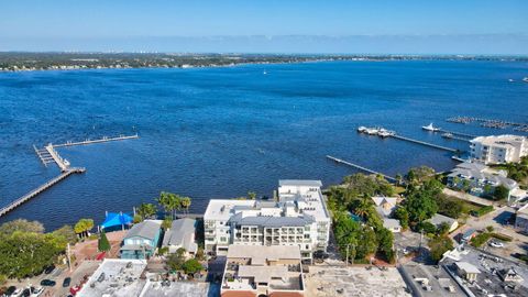 Photo of 41 SW Seminole Street #404, Stuart, FL 34994 (MLS # RX-10944869)