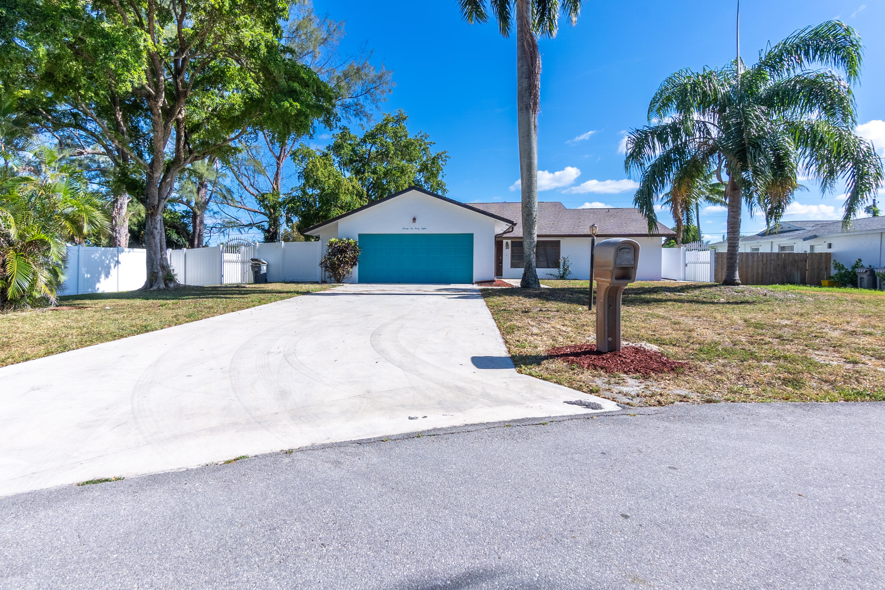 Property for Sale at 2648 Flamango Court, West Palm Beach, Palm Beach County, Florida - Bedrooms: 3 
Bathrooms: 2  - $559,900
