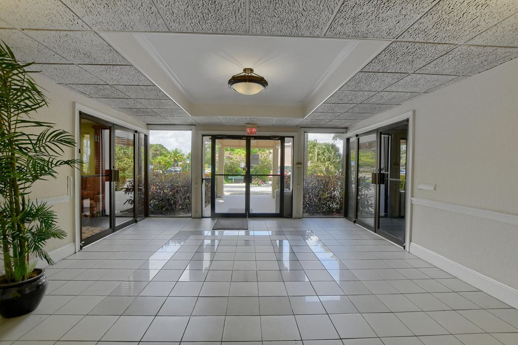 Photo of 1300 N Federal Highway #102, Boca Raton, FL 33432 (MLS # RX-10823379)