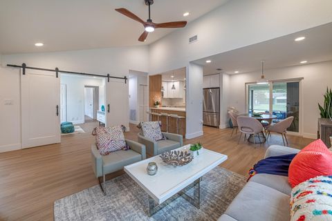 Photo of 18085 102nd Way S, Boca Raton, FL 33498 (MLS # RX-11097120)