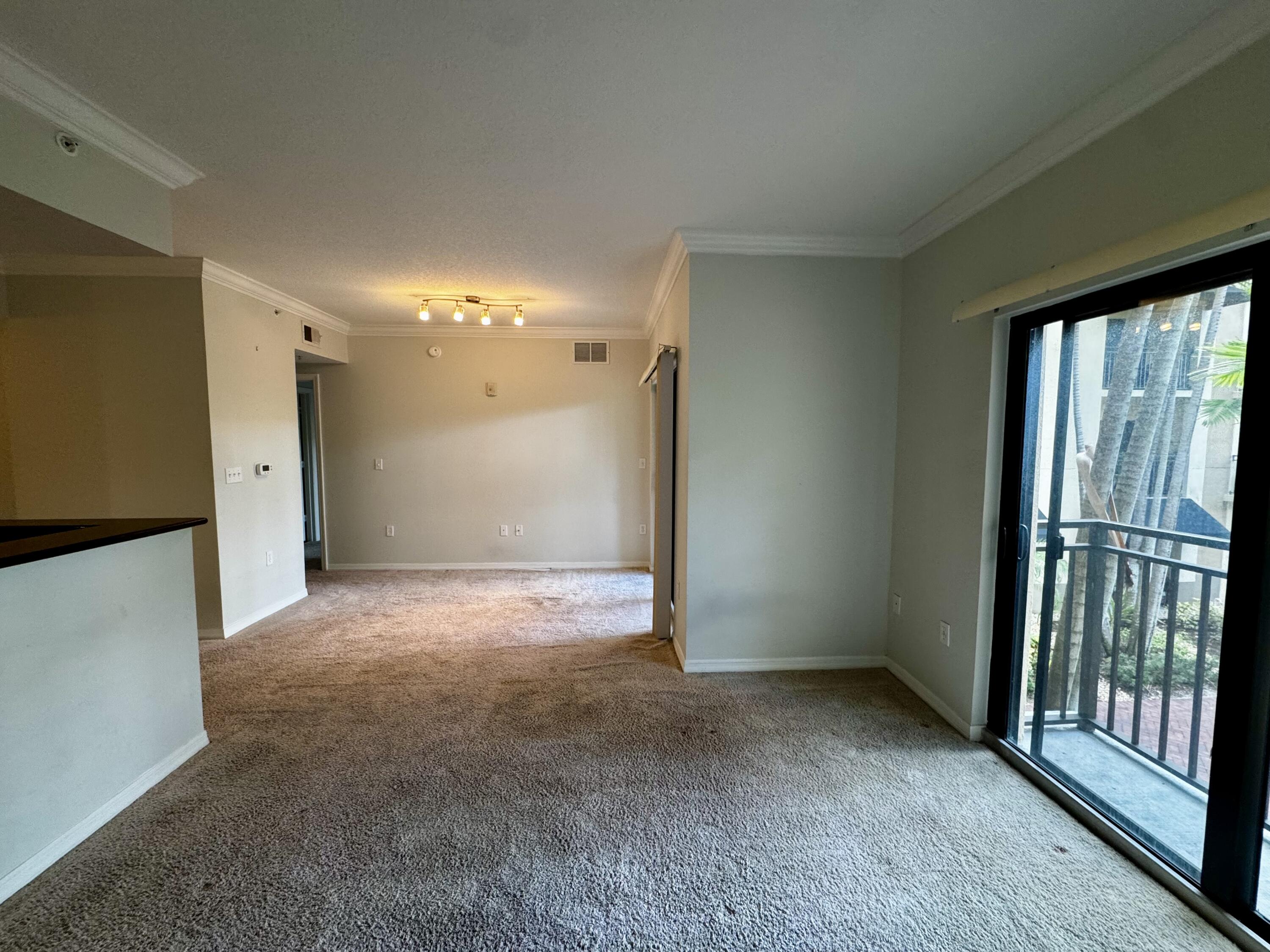 4907 Midtown Lane 1204