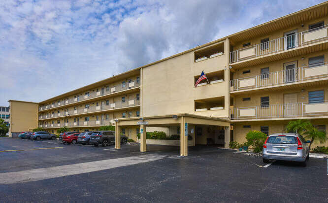 Property for Sale at 2615 Ne 3rd Court 217, Boynton Beach, Palm Beach County, Florida - Bedrooms: 2 
Bathrooms: 2  - $159,000