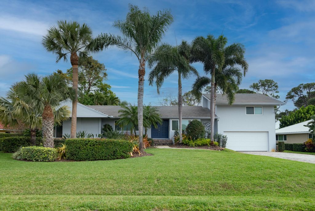 Photo of 3342 SE Court Drive, Stuart, FL 34997 (MLS # RX-11064773)